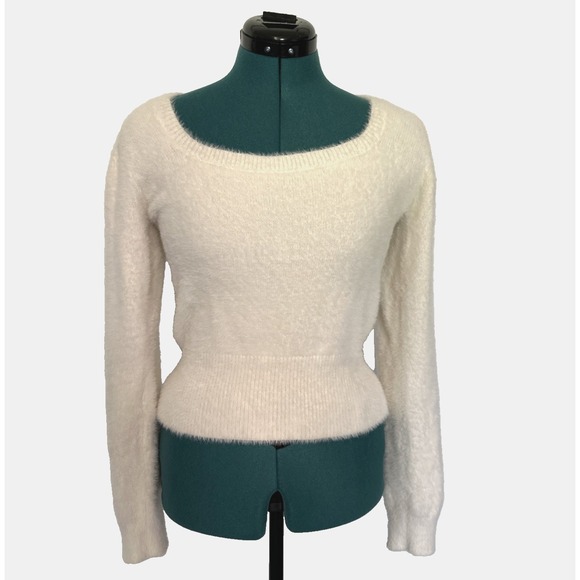 Astr Sweaters - ASTR the Label Size Small Fuzzy Crop Sweater Ivory Square Neck Long Sleeve